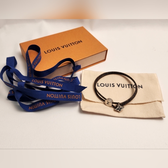 Authentic Louis Vuitton Catch It Monogram Eclipse New Rare - Picture 2 of 12